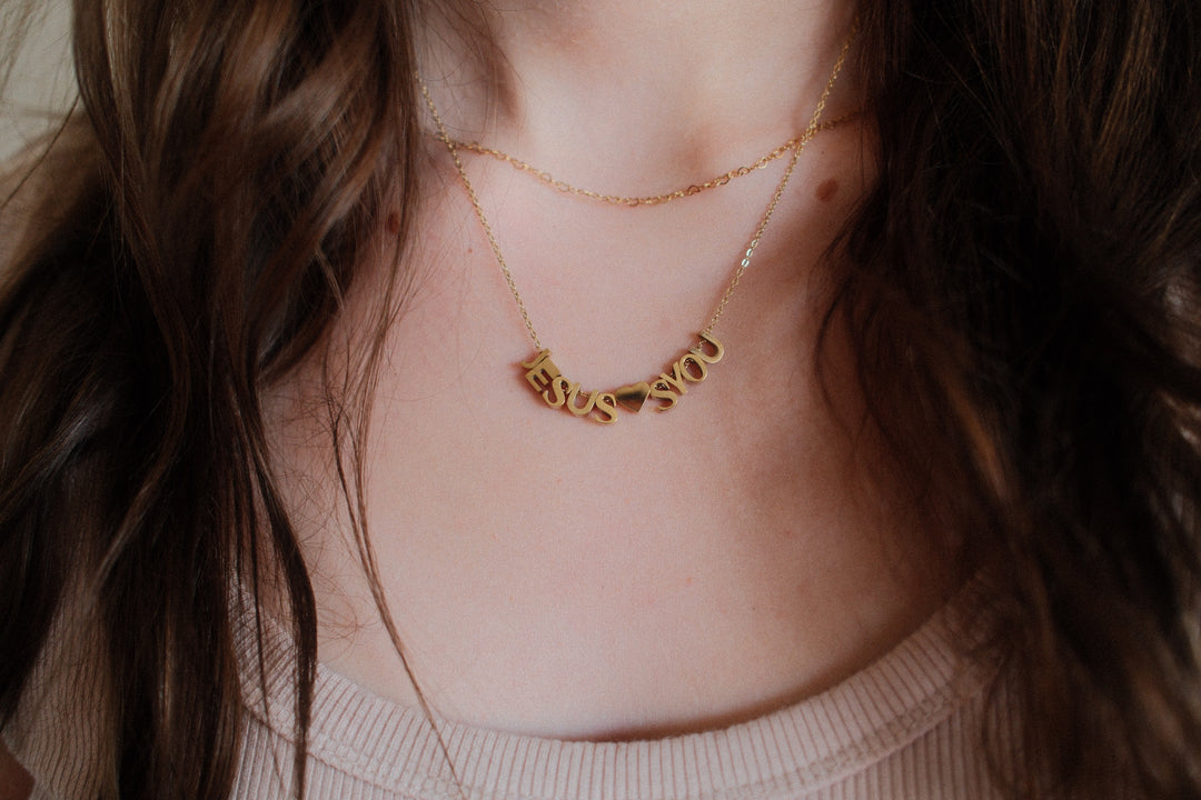 Tiny Hearts Stacking Chain