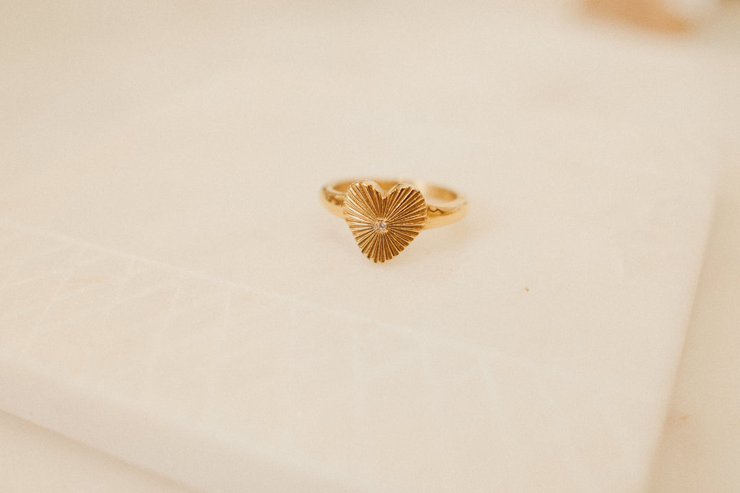 His Love Never Fails Ring