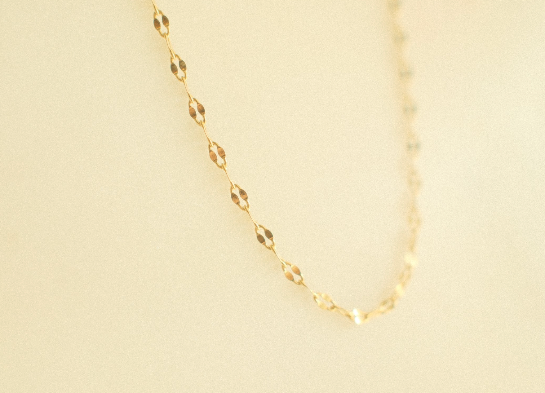 Adalin Stacking Chain