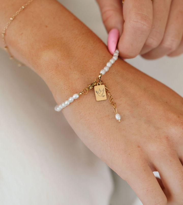 Pearl &amp; Dove Bracelet
